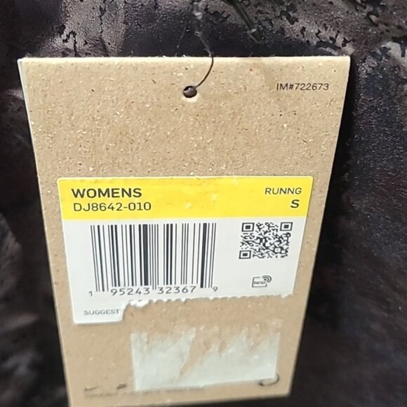 *NWT* NIKE Air Running Foil Print Jacket Black/Metallic Gray, size Small - Picture 4 of 9